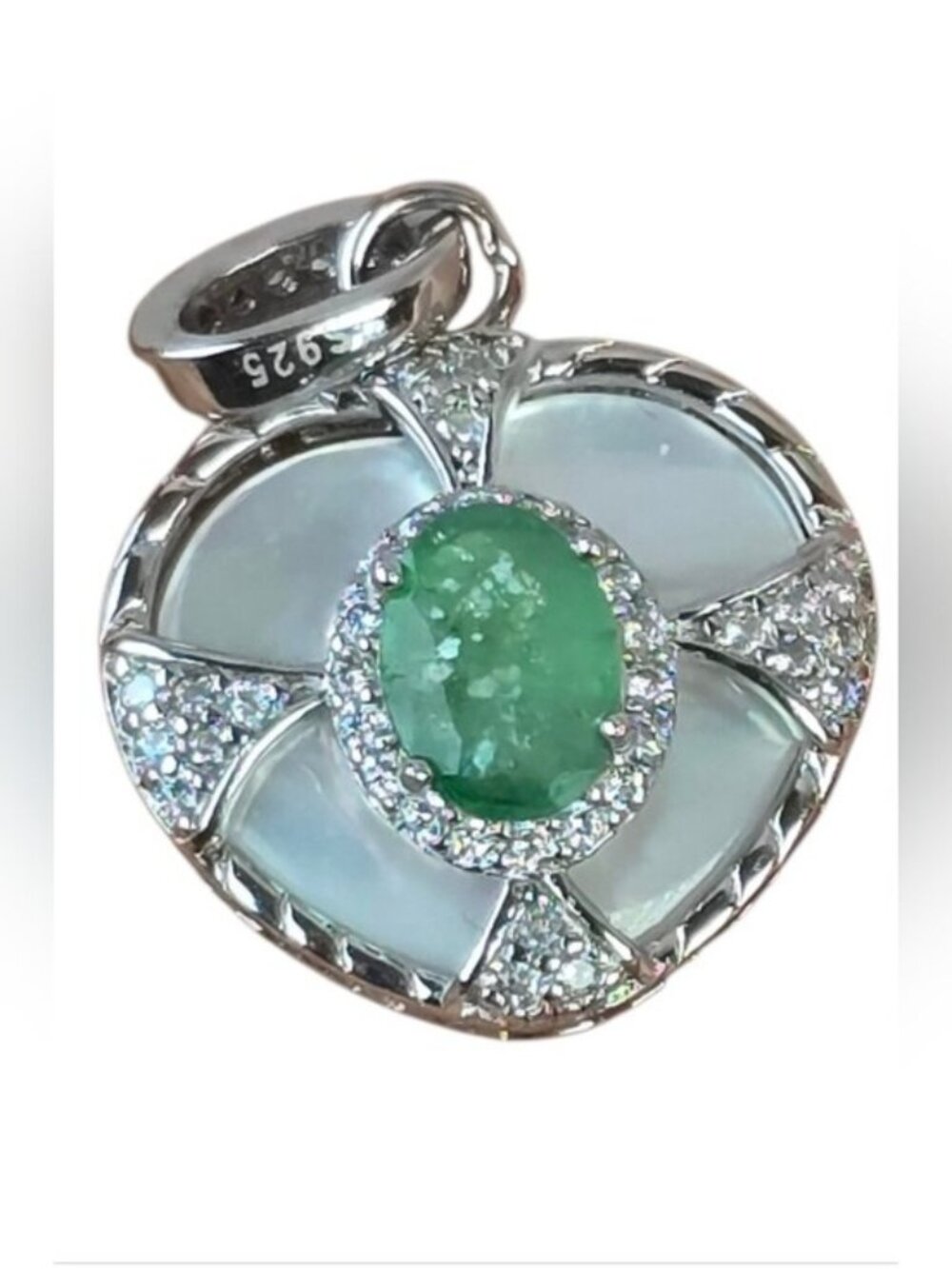 925 Sterling Silver Pendant 1.5x1.7cm with Natural Emerald & MOP